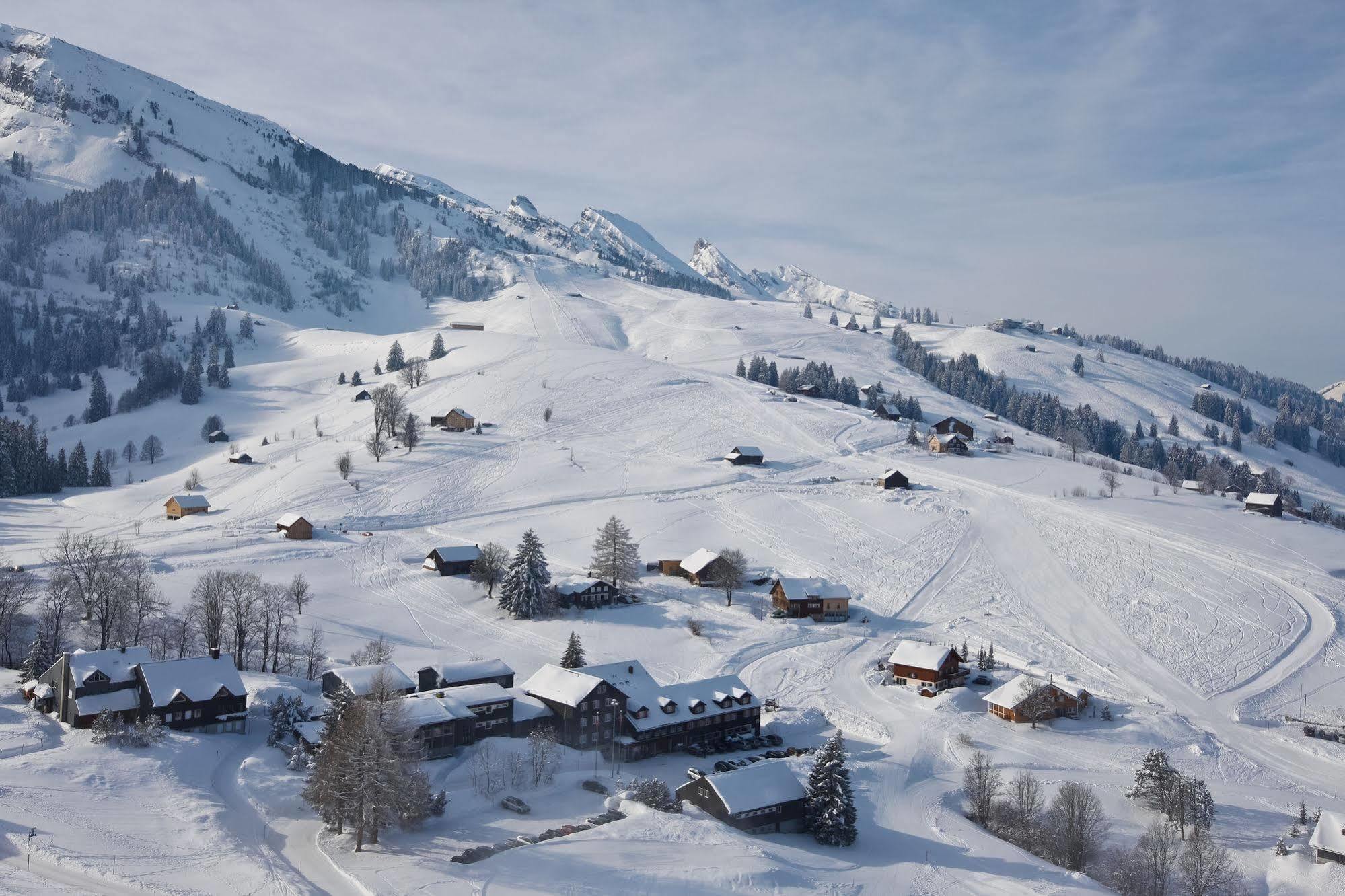 Hotel Stump'S Alpenrose Wildhaus Esterno foto